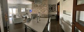 Maison à Fernán - Núñez. Casa de diseño en zona baja