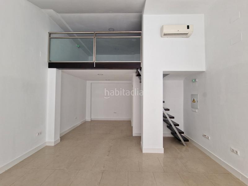 Foto 4df85c17-94f0-4f58-b357-d2bcc510a987. Affitto locale commerciale in Fernán - Núñez