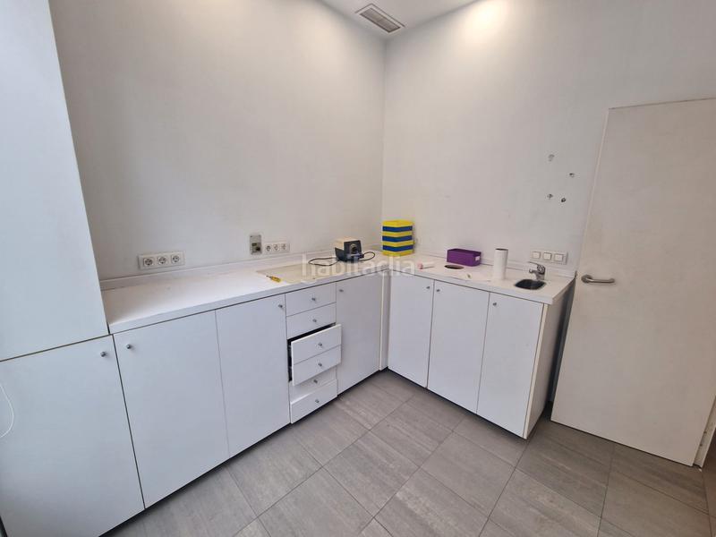 Foto 15546e5c-2619-41be-a0b9-9a08ad0e4ba8. Location local commercial avec chauffage dans Fernán - Núñez