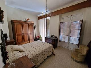 Maison à Fernán - Núñez. Casa de pueblo para entrar a vivir, cerca del centro