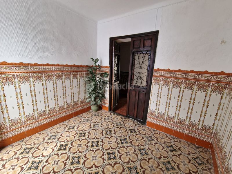 Foto 5b7b9436-e843-4d4e-aa83-57f99a02c19a. Casa amb aparcament a Montemayor