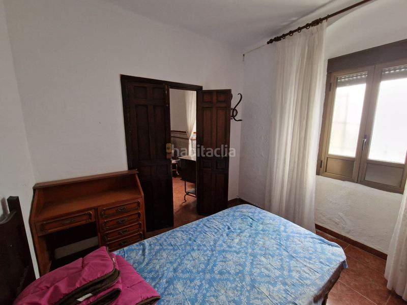 Foto b32ceb18-da2c-4fb2-880c-7240be654e36. Casa amb aparcament a Montemayor