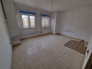 Flat in Fernán - Núñez. Gran piso en el centro