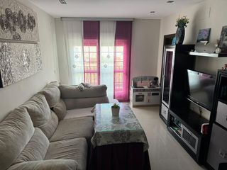 Pis a Fernán - Núñez. Amplio piso de 140 m² listo para entrar a vivir