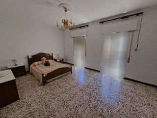 Maison à Fernán - Núñez. Casa en zona alta
