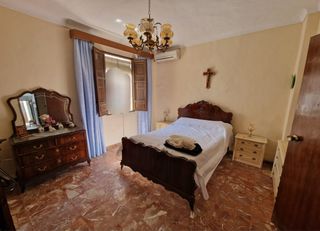 House in Fernán - Núñez. Casa para reformar en muy buena ubicación
