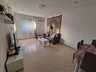 Pis a Fernán - Núñez. Piso cerca del ambulatorio