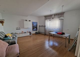 Casa in Fernán - Núñez. Magnifica casa para entrar a vivir