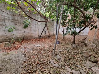 Casa a Fernán - Núñez. Casa para reformar con gran corral y dos azoteas
