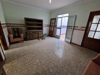 Maison à Fernán - Núñez. Gran casa cerca del centro para reformar