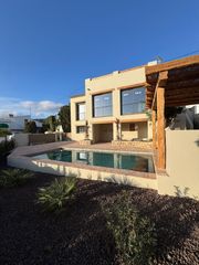 Chalet in La Fustera