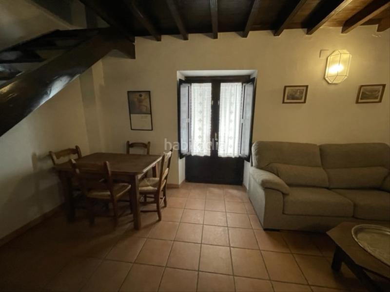 Foto 6cf6a20b-7ccc-4e58-b510-408beabdb013. Rent duplex in calle gumiel de san pedro 14 in Barrio de Albaicín Granada