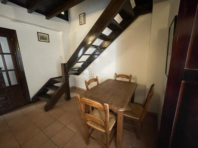 Foto d86117cb-b8fe-4d87-bd62-4c6d0de5b2a6. Rent duplex in calle gumiel de san pedro 14 in Barrio de Albaicín Granada