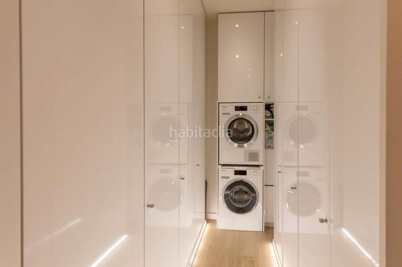 Foto 101e5e29-fb15-4b3b-8381-7f8084150159. Casa amb aparcament a Haza Grande Granada