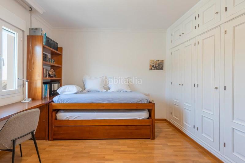 Foto 66a7515e-c593-4302-a4d5-1b3965a1a3c3. Casa amb aparcament a Haza Grande Granada