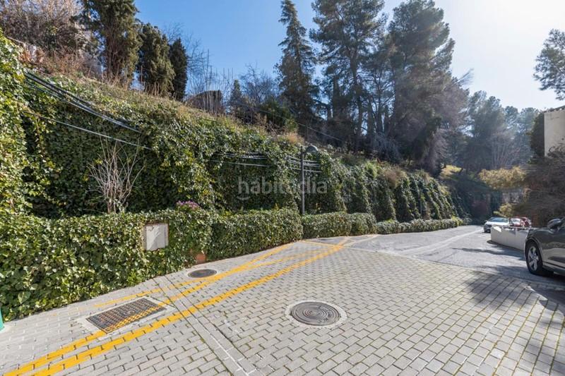 Foto 765856f2-af9e-42be-b093-6846e255dc5c. Casa amb aparcament a Haza Grande Granada