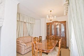 House  Calle rodríguez pintor