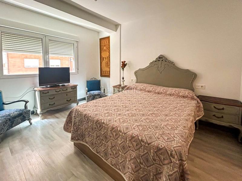 Foto df3898a9-4980-467a-973a-a22c3c52a021. Piso en Centro - Sagrario Granada