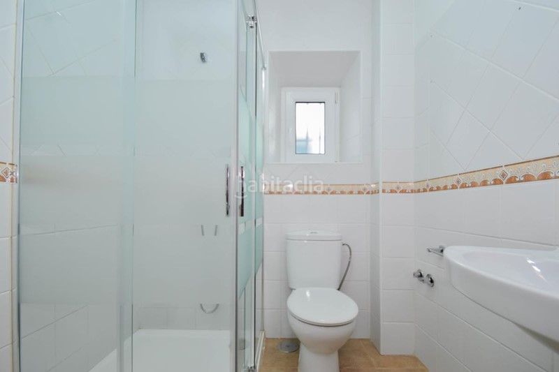 Foto 20759da9-21e8-43e4-b621-98f1d45967f0. Xalet amb aparcament piscina a Monachil pueblo Monachil