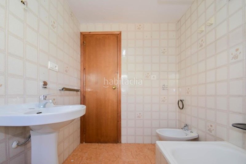 Foto 8923987e-df62-40fd-b693-887c043cd586. Xalet amb aparcament piscina a Monachil pueblo Monachil