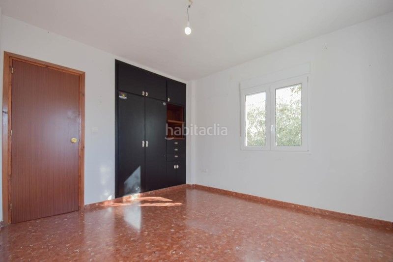 Foto 895e3b7b-1182-478e-8977-c37a06daf6db. Xalet amb aparcament piscina a Monachil pueblo Monachil