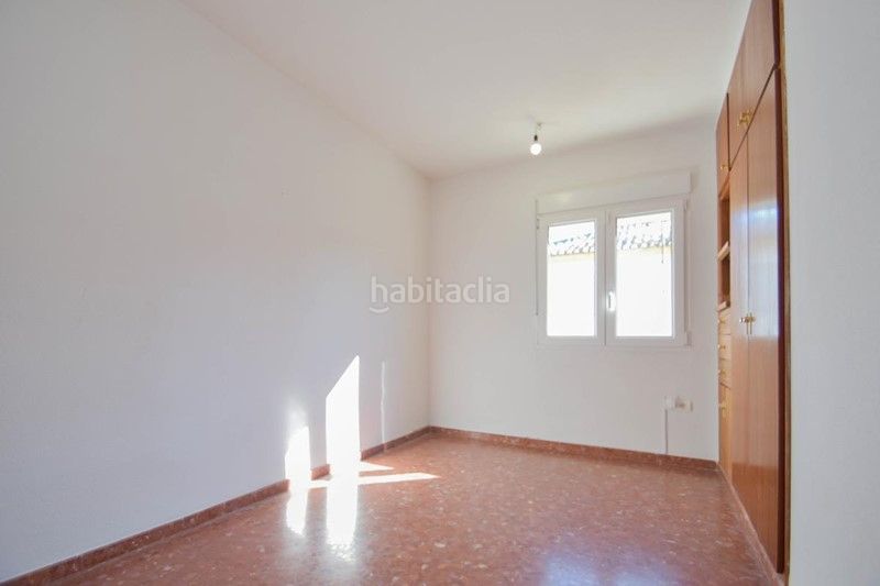 Foto e980732a-4414-42a6-99b1-9fab5cf69425. Xalet amb aparcament piscina a Monachil pueblo Monachil