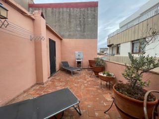 Maison jumelée à Nucli Antic. Bonita casa de piedra muy centrica y cercana a la playa