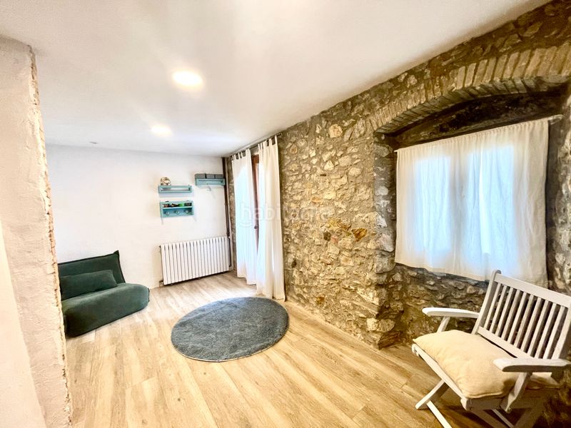 Foto 7a7d7817-a4a3-4454-8f51-538493398ad4. Casa adossada amb calefacció a Nucli Antic Escala (L´)