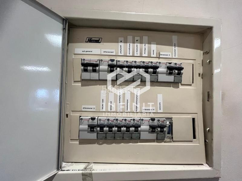 Foto 7e0bd11f-bcae-43f2-b219-97e74c80e79e. Affitto locale commerciale in Ayuntamiento - Avenida Siglo XXI Azuqueca de Henares