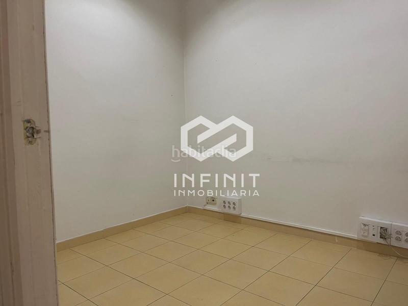 Foto bc5feadc-4392-4b3d-a5b0-c6e5f7201087. Lloguer local comercial a Ayuntamiento - Avenida Siglo XXI Azuqueca de Henares