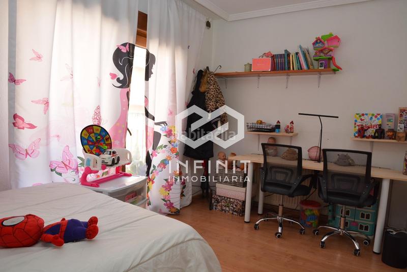 Foto 9fc3a31d-7b7c-45e7-bcdb-31a39d0fe377. Casa con riscaldamento parcheggio in Venecia-Nueva Alcalá Alcalá de Henares