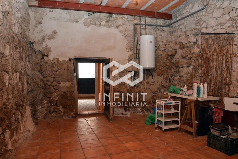 Foto ef4b9464-3c30-4612-aaf9-42642fee5354. Casa a Peñalver