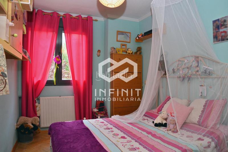 Foto 132ac836-cdd2-4032-8608-987681e4ee71. Pis amb calefacció aparcament piscina a Foso-Moreras Aranjuez