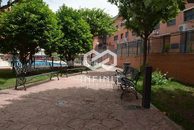 Foto 4c02b0e0-73f8-4838-87f4-cfe0b15d18aa. Piso vive piso con luz espectacular, garaje y zonas comunes... ven a visitarlo te sorprenderá. en Aranjuez