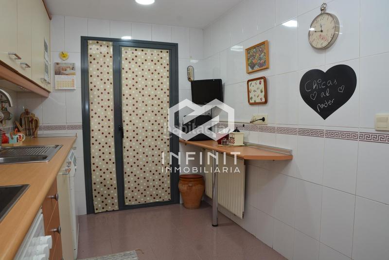 Foto 6a03dccc-3cac-47c5-9985-bc102fdb58cc. Pis amb calefacció aparcament piscina a Foso-Moreras Aranjuez