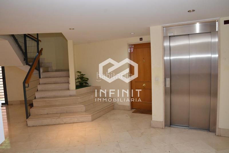 Foto de377eb8-0c97-4523-b2f8-170ace295c9d. Pis amb calefacció aparcament piscina a Foso-Moreras Aranjuez