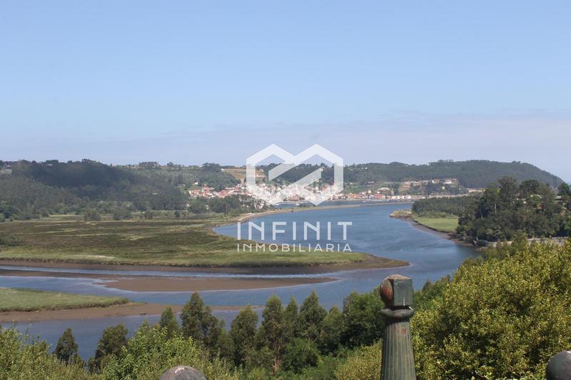 Foto 4df60658-b4b1-4c24-8fae-75ab440c01cb. Piso playa, ría y montaña todo a un paso en este pisazo en Soto del Barco
