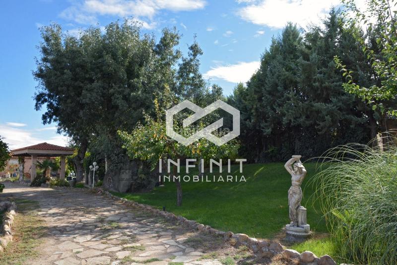 Foto 398c59dc-e229-4933-b4f8-583387f1a2a7. Casale con riscaldamento parcheggio piscina in Serracines