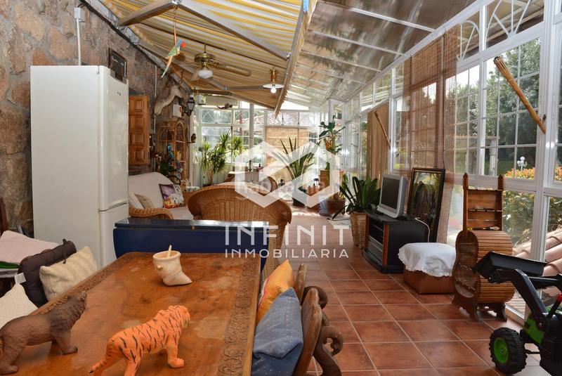 Foto 3c3a2d53-19cc-41be-8dba-dd07131f6b8f. Casale con riscaldamento parcheggio piscina in Serracines