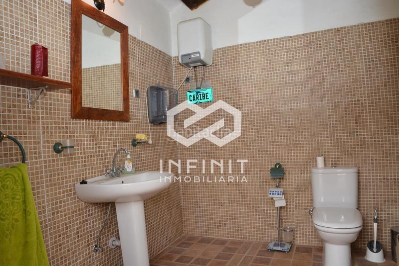 Foto 41b38b2c-9b1d-4c43-a57f-d375be28bac3. Casale con riscaldamento parcheggio piscina in Serracines