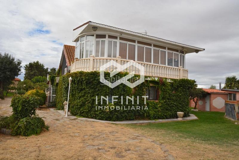 Foto 4bbea7e6-665d-4bf1-9a5d-2566349d79f2. Casale con riscaldamento parcheggio piscina in Serracines