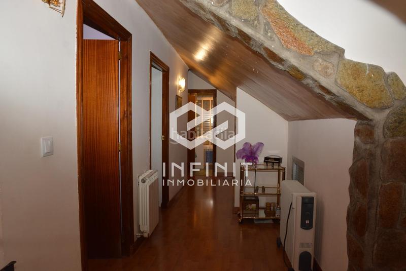 Foto 51f6a8d5-a814-42d7-ab09-bd182b9fcef6. Casale con riscaldamento parcheggio piscina in Serracines