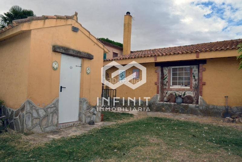 Foto 5ec1453f-3129-4f6f-9cca-38e82c0ecba0. Casale con riscaldamento parcheggio piscina in Serracines