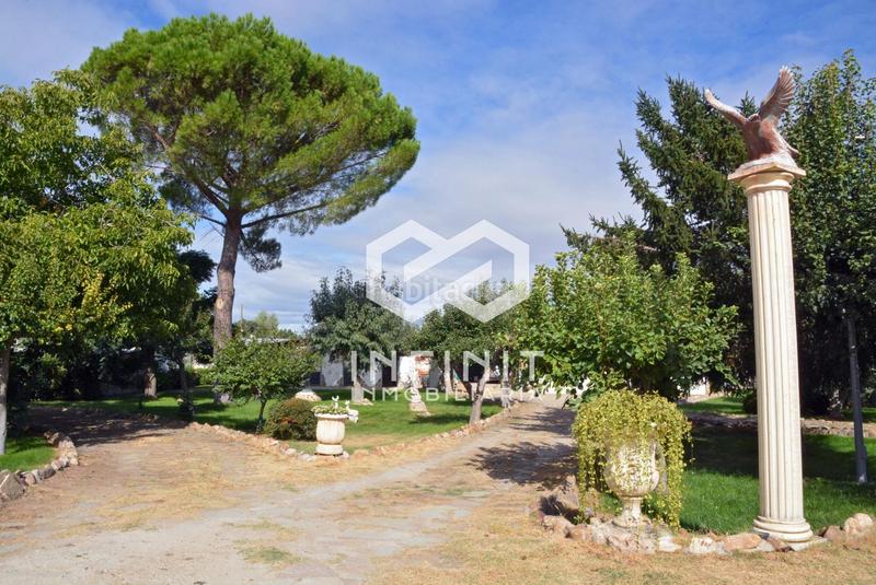 Foto 66accba4-8115-4974-bb8d-073471130f2f. Casale con riscaldamento parcheggio piscina in Serracines