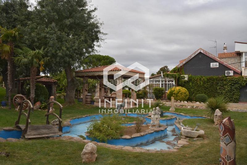 Foto 77adf644-812c-446a-9c45-e8f44bfc8617. Casale con riscaldamento parcheggio piscina in Serracines