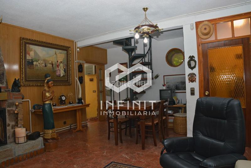 Foto 7ae9446b-466d-47eb-a8f9-daff2222229e. Casale con riscaldamento parcheggio piscina in Serracines