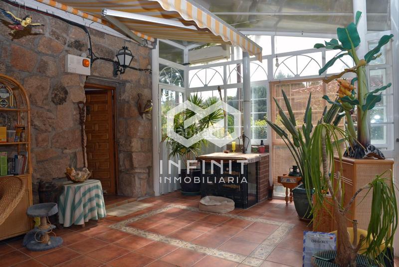 Foto 8555571b-e4c0-4363-bbe3-afbf20f182e9. Casale con riscaldamento parcheggio piscina in Serracines