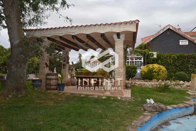 Foto 9cc4bde9-f543-4e2e-85b9-48b6f956e3f9. Casale con riscaldamento parcheggio piscina in Serracines