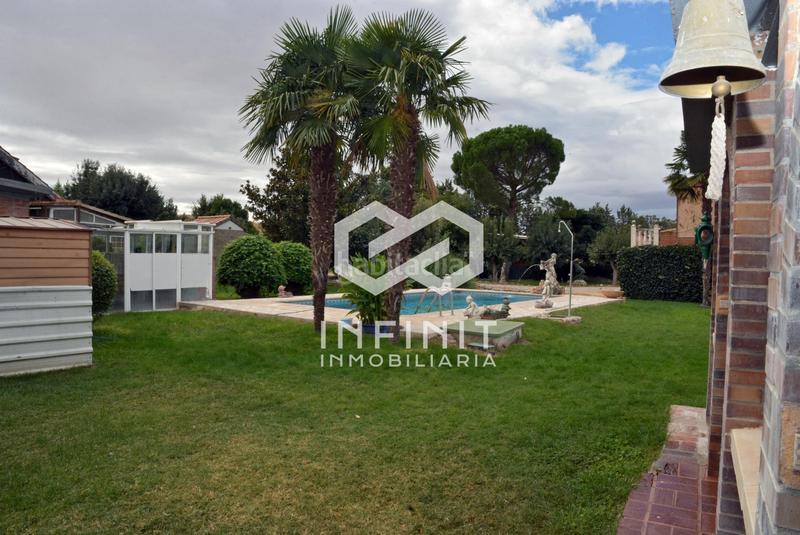 Foto 9fb9e0dc-a495-4ac6-ae54-12112b3d90cd. Casale con riscaldamento parcheggio piscina in Serracines