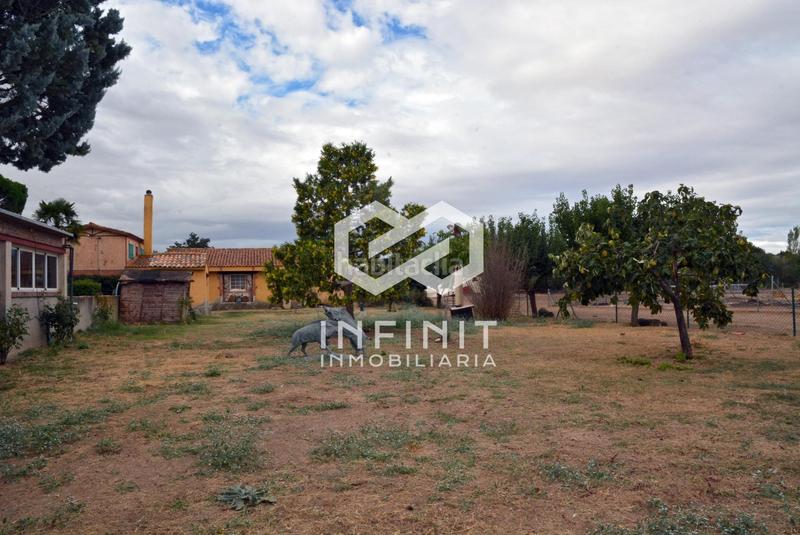 Foto aefc2ab0-546e-4e6d-afe4-1b7c579fba04. Casale con riscaldamento parcheggio piscina in Serracines